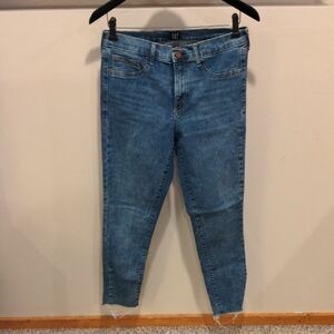 GAP Women's Light Blue Ankle Jeggings